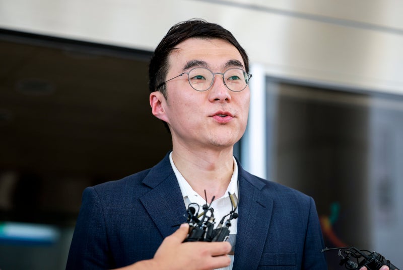 ‘<b>코인</b> 미신고’ <b>김남국</b>, 2심도 <b>무죄</b>…“실명 계좌 이용한 적법한 투자...