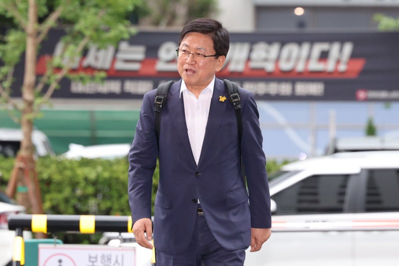 [동서남북] 교육장관 후보자 향한 전교조의 ‘내로남불’
