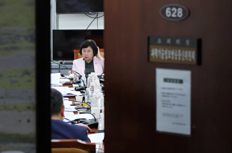 이진숙 내쫓으려는 與, 방통위 없애고 새 조직 신설 착수