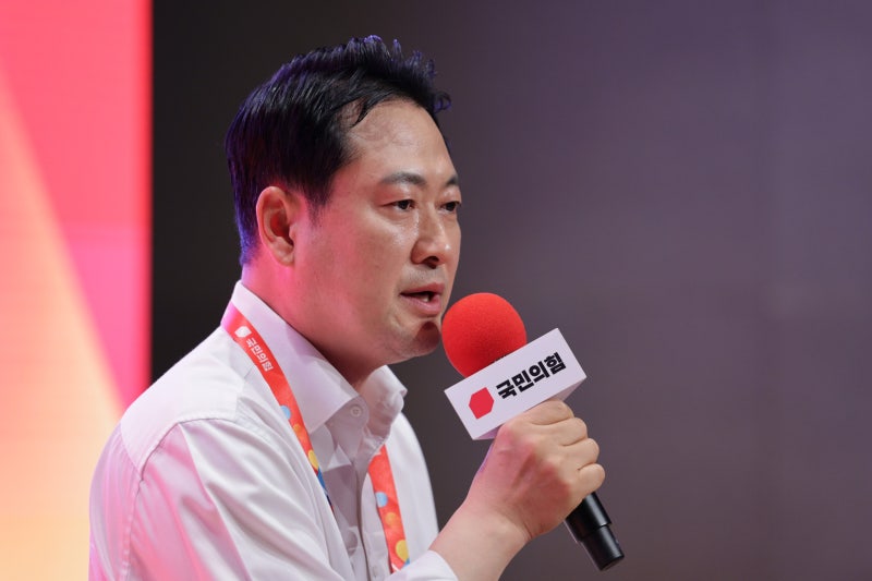 <b>장동혁</b> “추후 <b>단독회담</b> 약속하면 李대통령·여야대표 회동 가능”