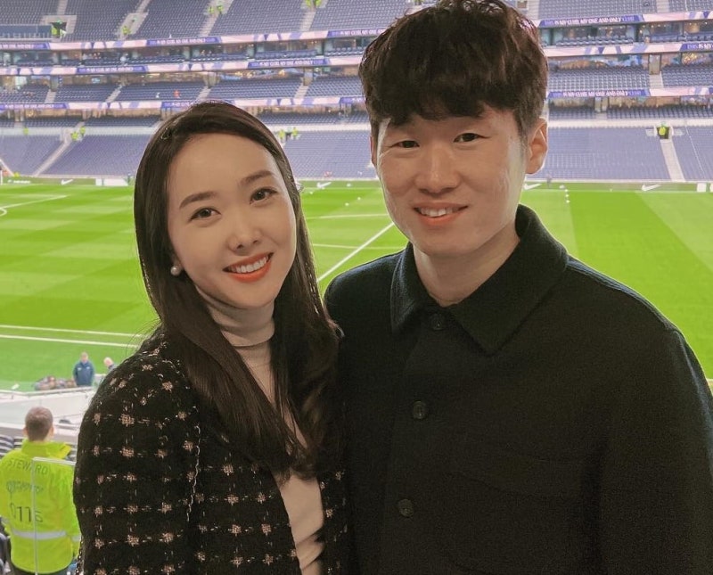 “<b>박지성</b>과 이혼하고 셋째 임신? 와우”… <b>김민지</b>, <b>가짜뉴스</b>에 분노