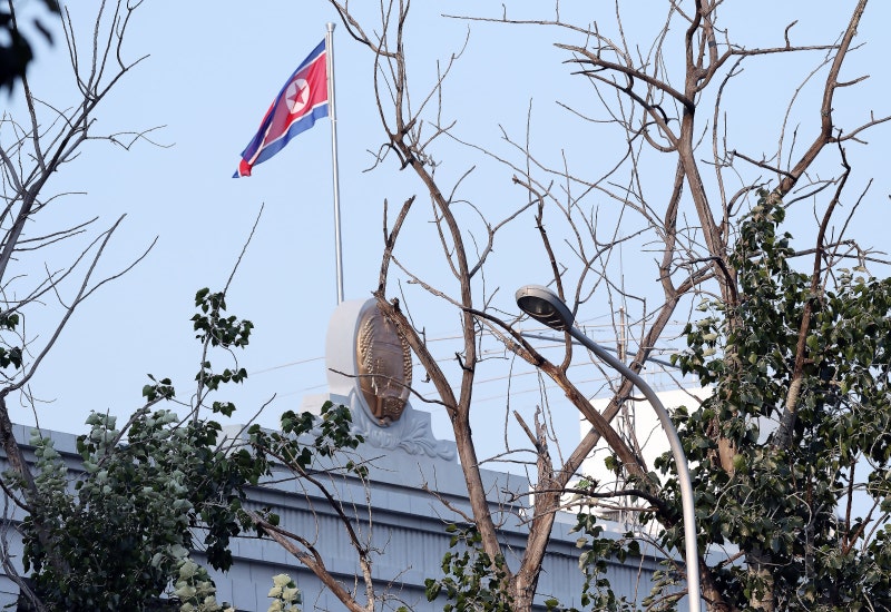 시진핑 손잡은 푸틴... 김정은 오늘 평양서 출발할 듯