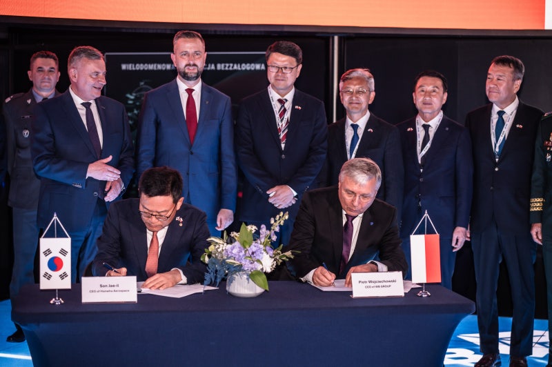 한화, 폴란드서 ‘천무 유도탄’ 생산 나선다...첫 현지 합작 세우고 유럽 시장 공략