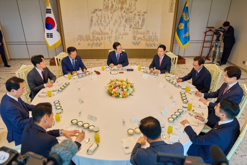 특별재판부·사법개혁… 野 반대 쏟아냈지만, 李대통령 확답 안해
