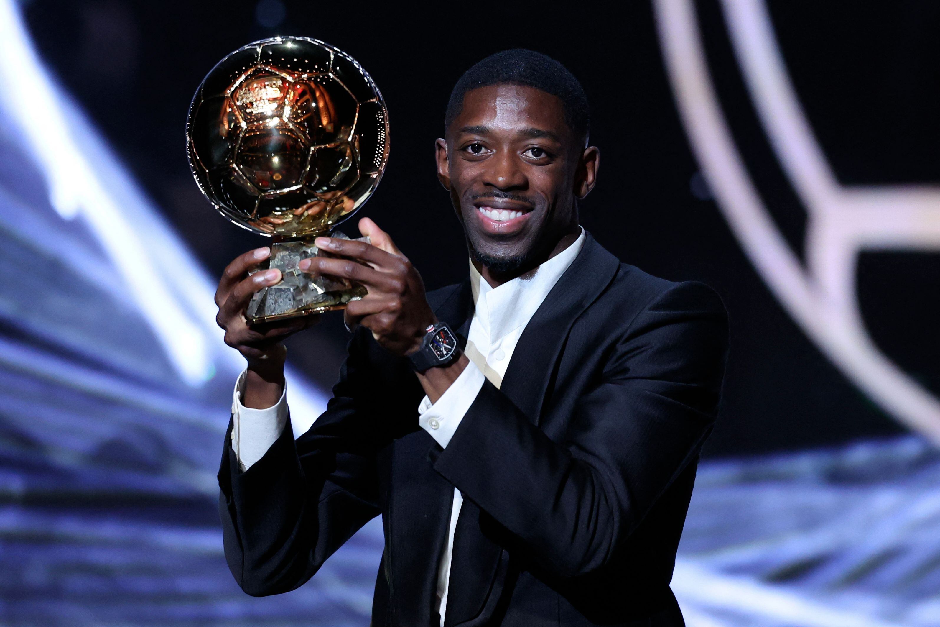 PSG 트레블 이끈 우스만 <b>뎀벨레</b>, <b>발롱도르</b> 수상