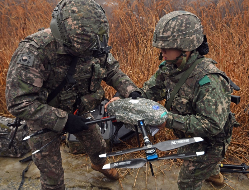 병력 대체한다는 스마트軍의 현실은… 자폭 드론도 못 만든다