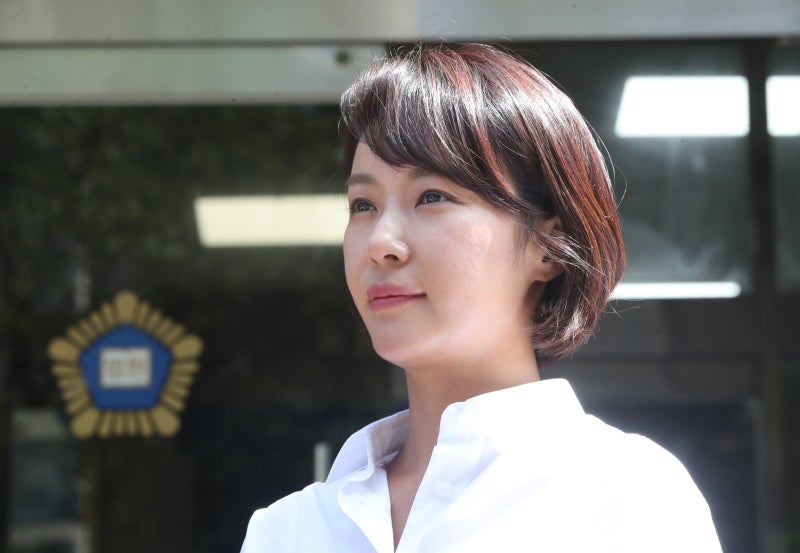 <b>회삿돈</b> 43억 <b>횡령</b> 코인투자, <b>황정음</b> 집행유예 4년