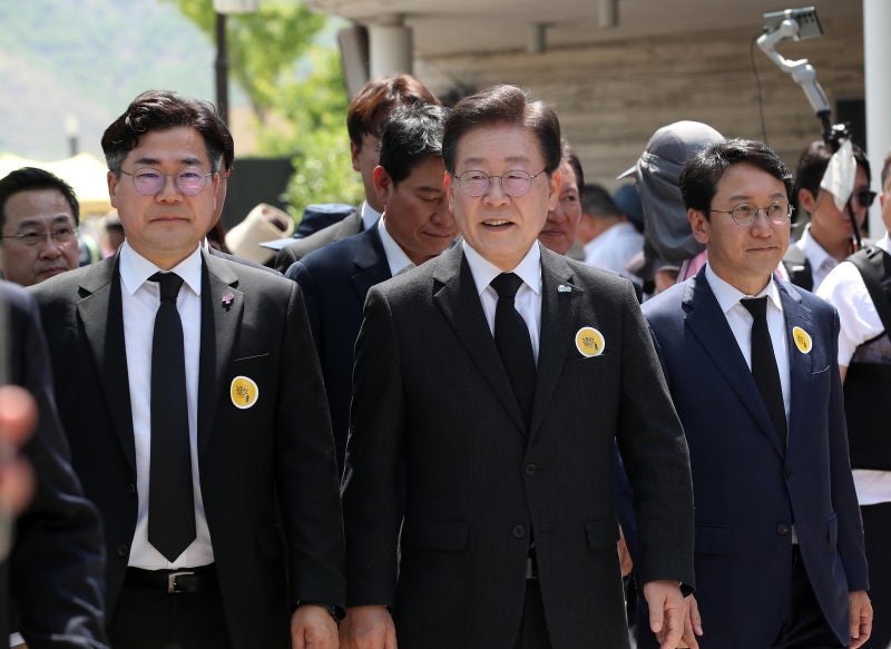 [朝鮮칼럼] ‘연성 독재’가 코앞까지 닥쳤다