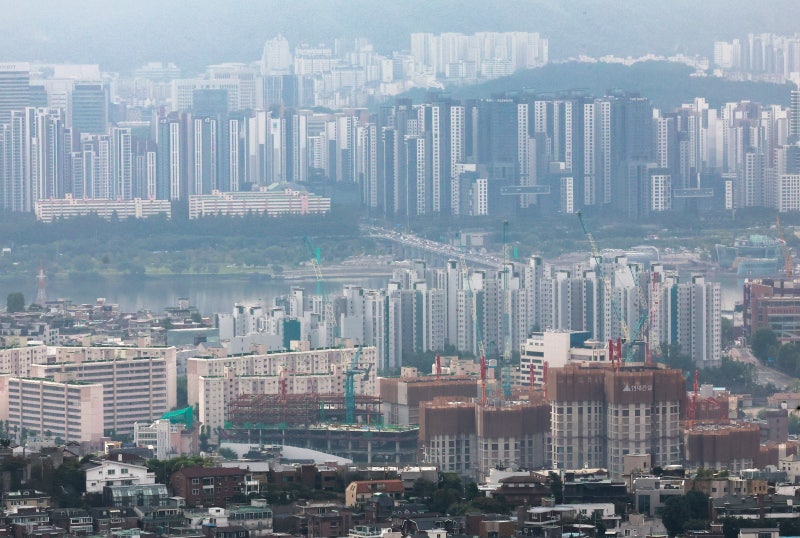 6·27 대출 규제 약발 끝났나… 서울 아파트 거래 다시 늘어