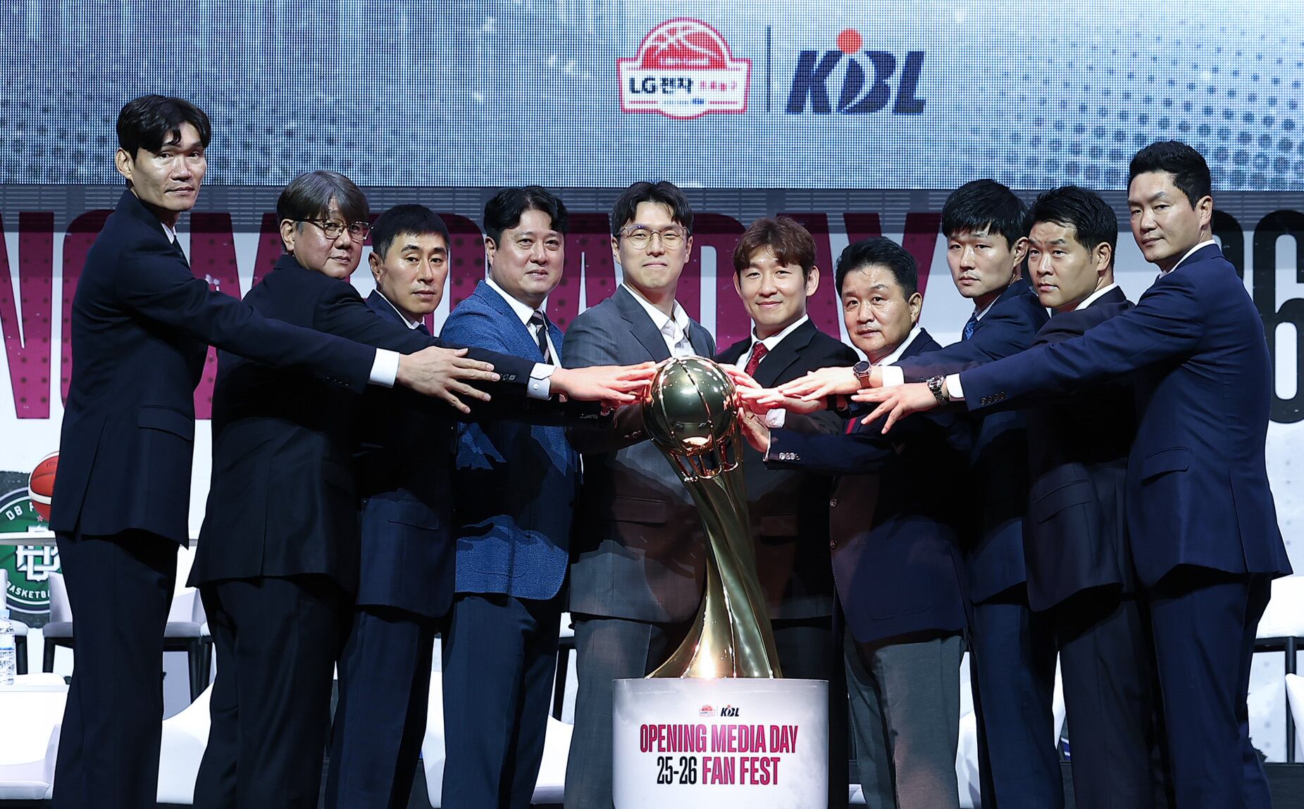 “KCC·LG가 2강”