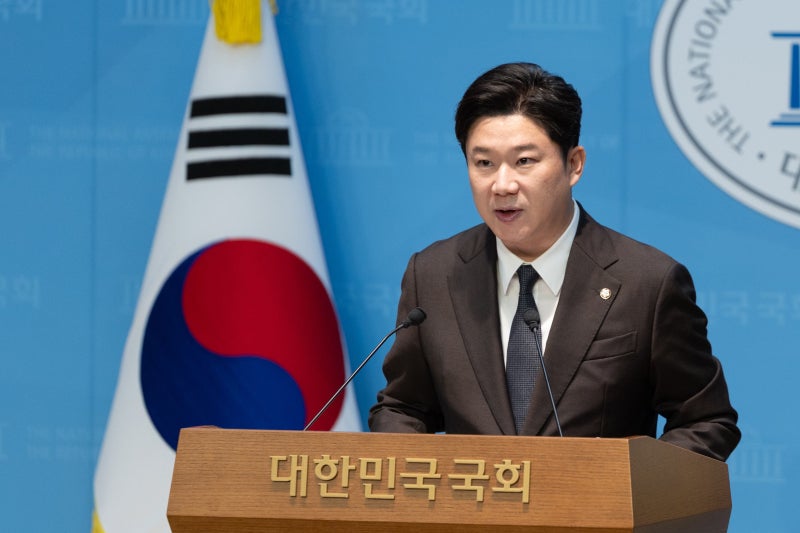[사설] 민주당도 종교 단체 입당 의혹, 국힘과 같은 수사를
