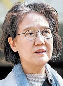 출협, 박유하 출판공로상 취소… 정의연 반발에