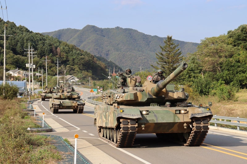 [사설] 軍 훈련 잇달아 연기·축소하며 “자주국방” 한다니