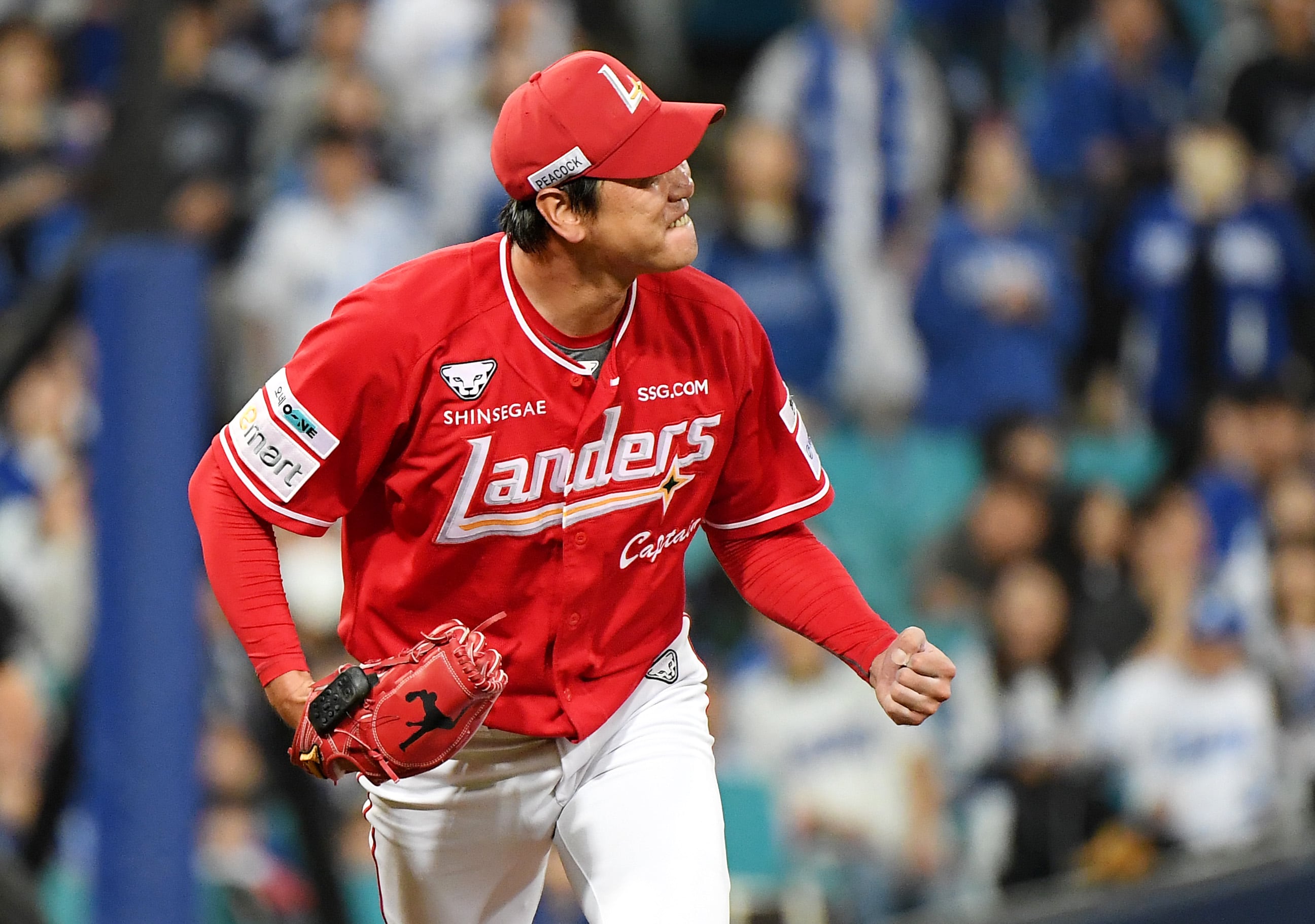 <b>김광현</b>, 포스트시즌 103K… 선동열과 어깨 나란히