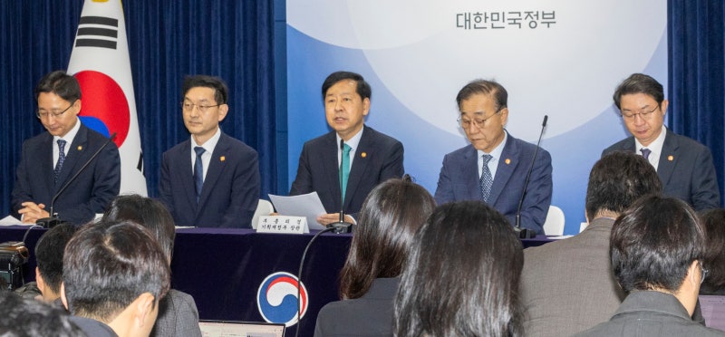 [사설] 공급 대신 규제만, ‘문재인 실패’ 따라가는 집��값 대책