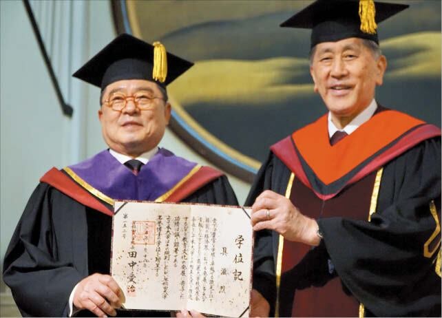 구자열 의장 “명예박사 학위 준 건 韓日 양국 모범적 리더 돼달란 기대”