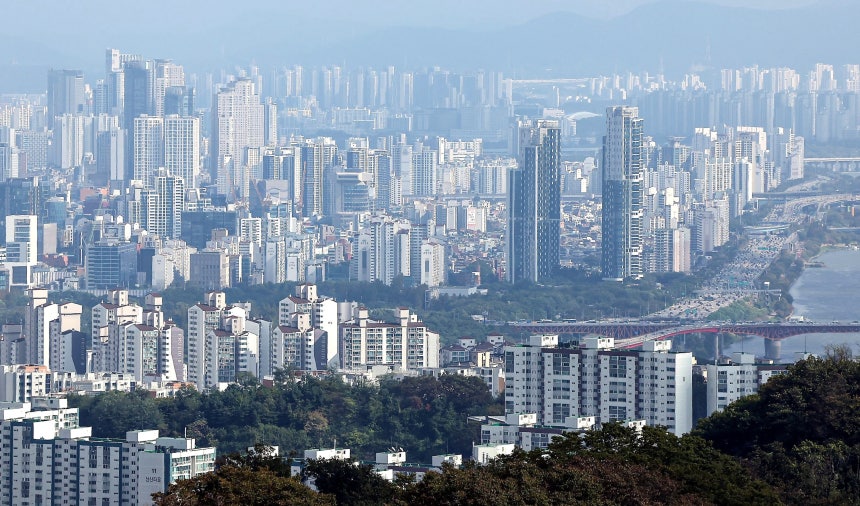 서울 집값 전망 2025 부동산 정책 10·15 대책 토지거래허가구역 확대