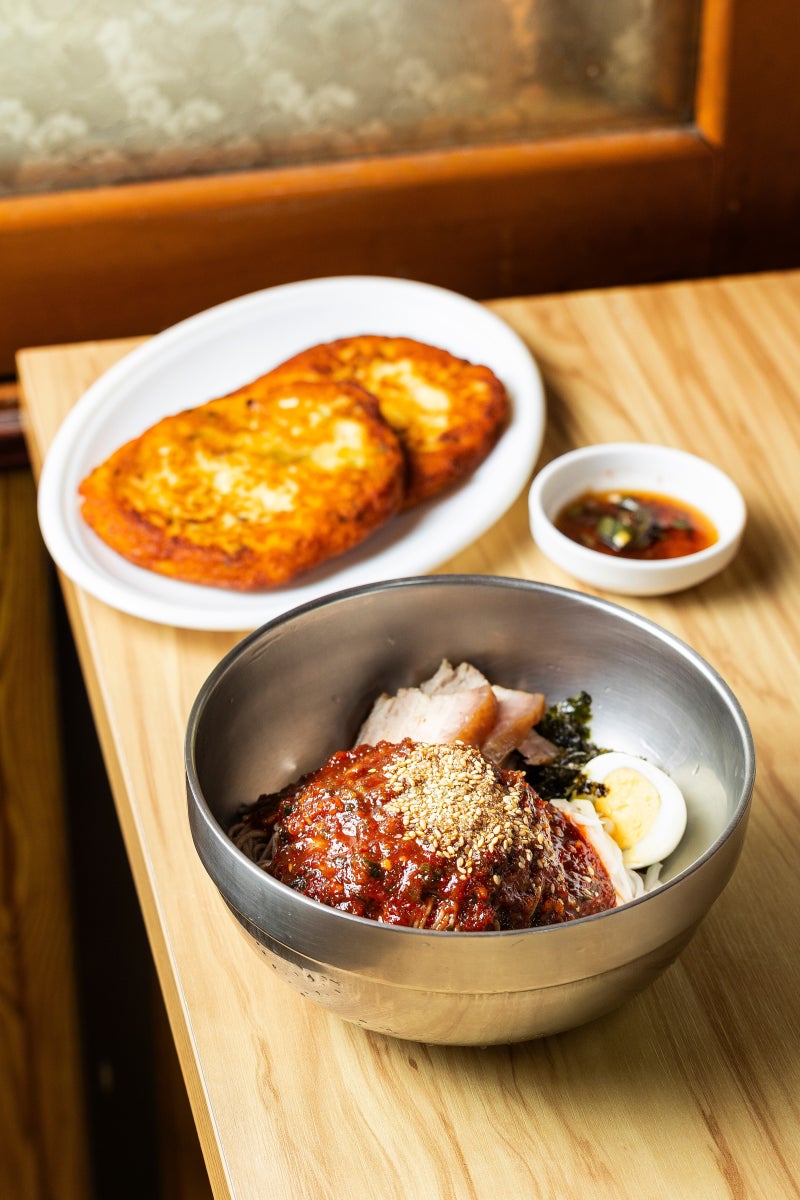 代 이은 노포 막국수 먹고, 도시락 들고 피크닉... 맛집으로 달려볼까?