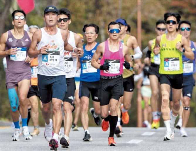 춘마 풀코스, 5시간 30분이 완주 제한 시간