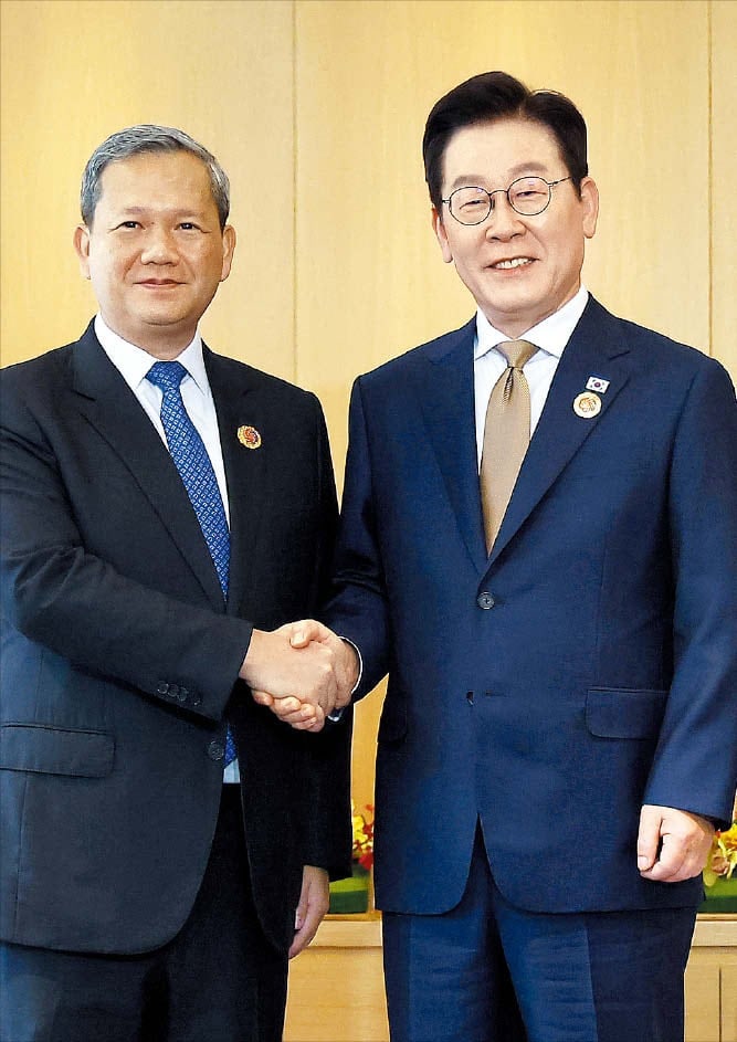 韓·캄보디아 정상, 내달부터 ‘코리아 전담반’ 가동 합의