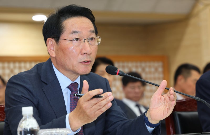 대선 국민의힘 후보 경선에 <b>공무원 동원</b> 혐의… <b>유정복 시장</b>, 검찰 송치