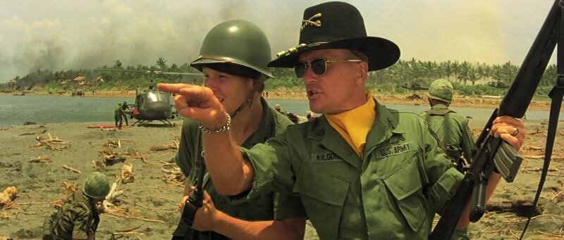 [이응준의 과거에서 보내는 엽서] [38] 화성인의 뉴욕 ‘침공’