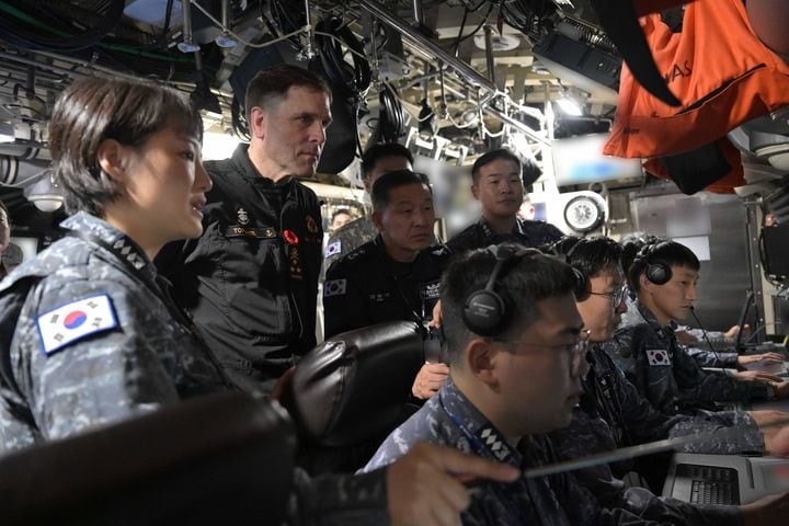 “고농축우라늄 원자력 잠수함이 최상… 핵연료 재처리 협상은 별도로”