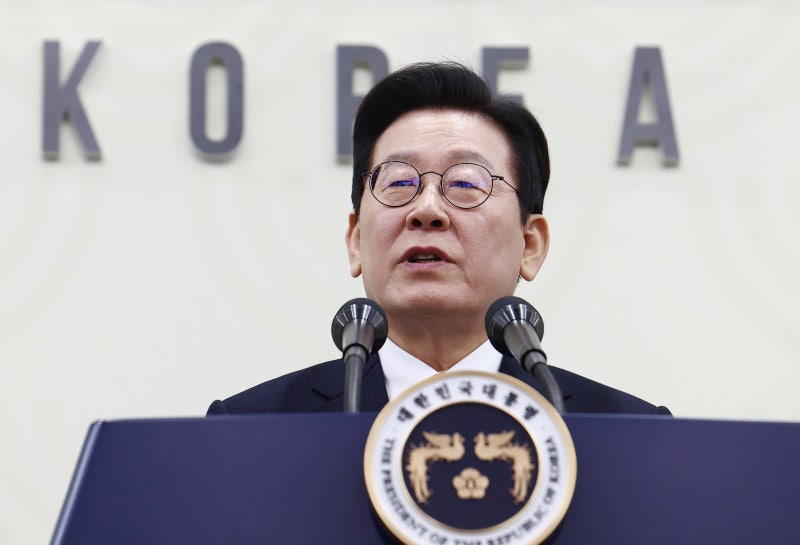李대통령, 오늘 <b>싱가포르</b> 총리와 <b>정상회담</b>…<b>AI</b>·안보 <b>협력</b> 논의
