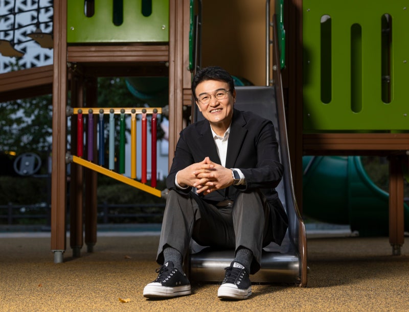 “배우 인생 40년… 사람의 힘으로 지금까지 왔죠”