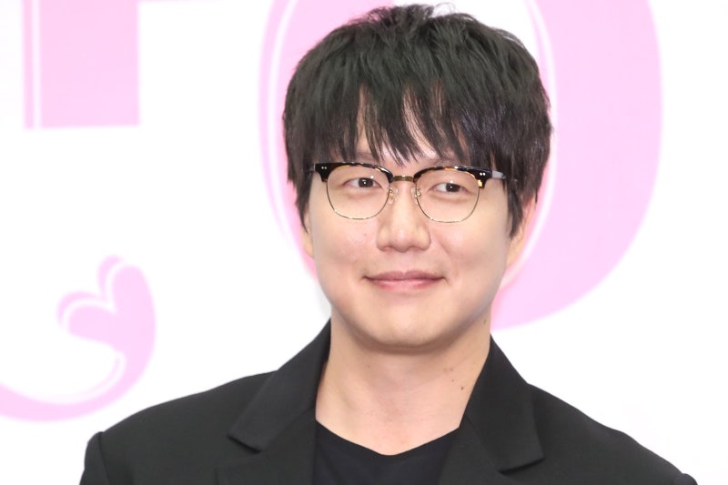 ‘먹을 텐데’ 사칭 피해에... <b>성시경</b>, 사비로 <b>보상</b>