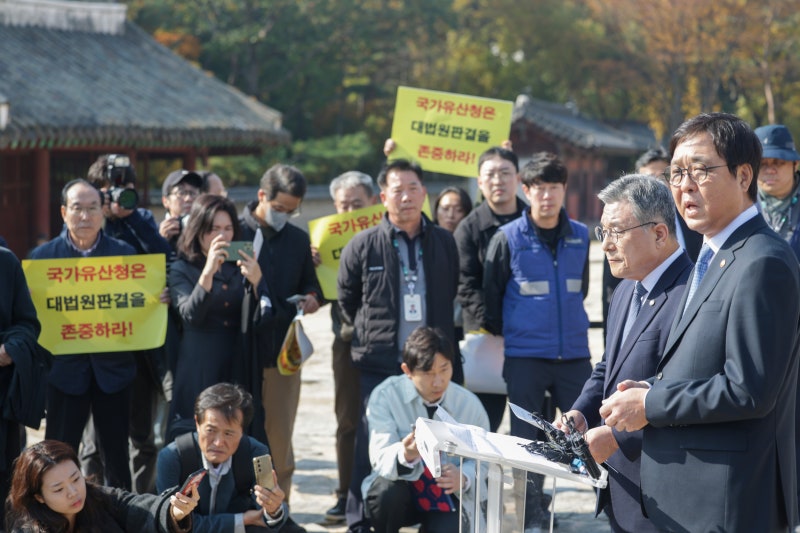 ‘<b>종묘</b> 앞 고층 빌딩’ <b>논란</b>에 김민석 “서울시 근시안적” 오세훈 “누...