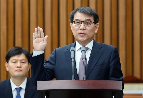 李대통령이 임명할 첫 대법관 나온다... <b>노태악 대법관 후임 인선</b> 착수