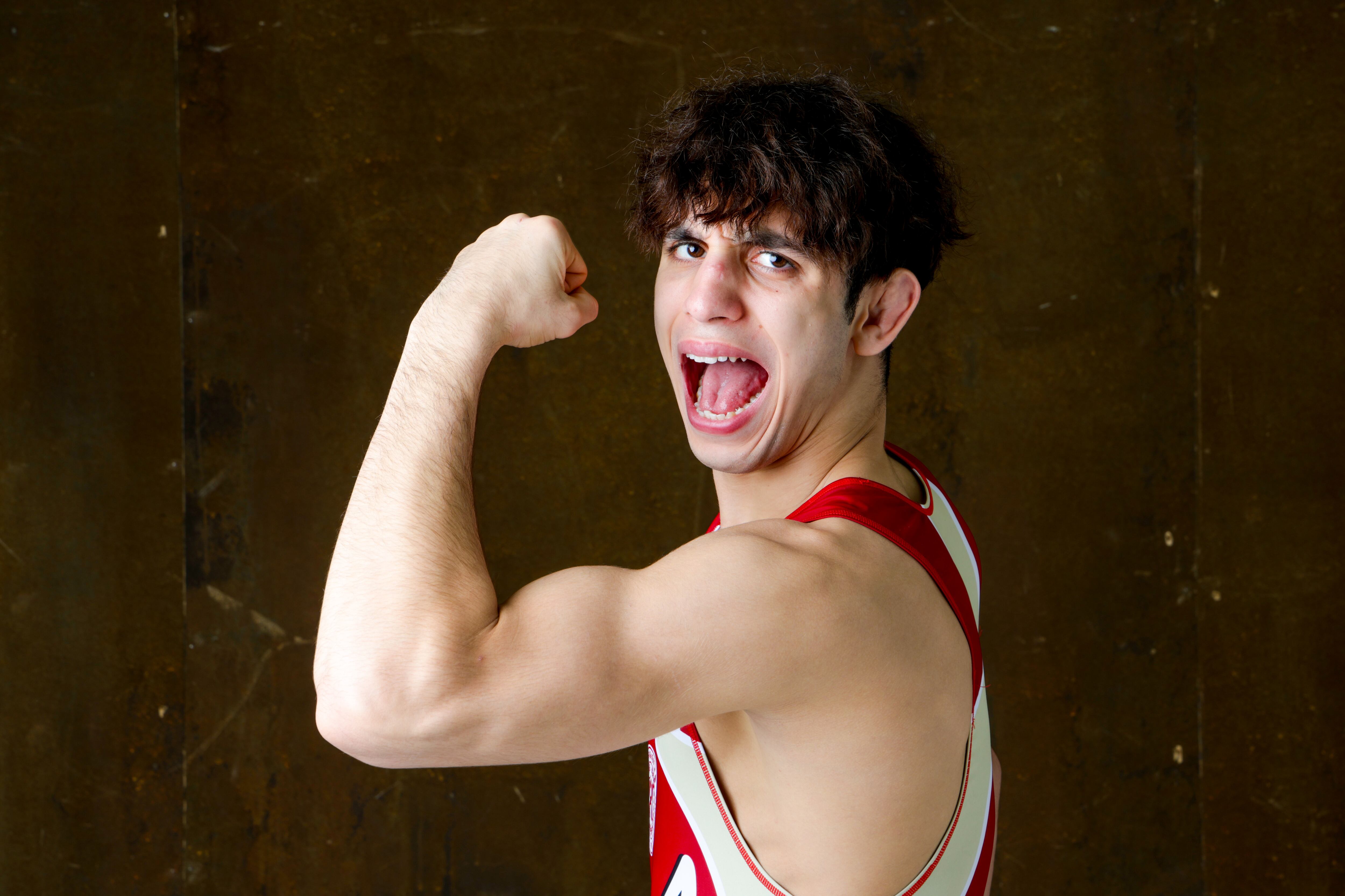 “난 인천 모씨… 한국 레슬링 부활, 이 팔뚝에 건다”