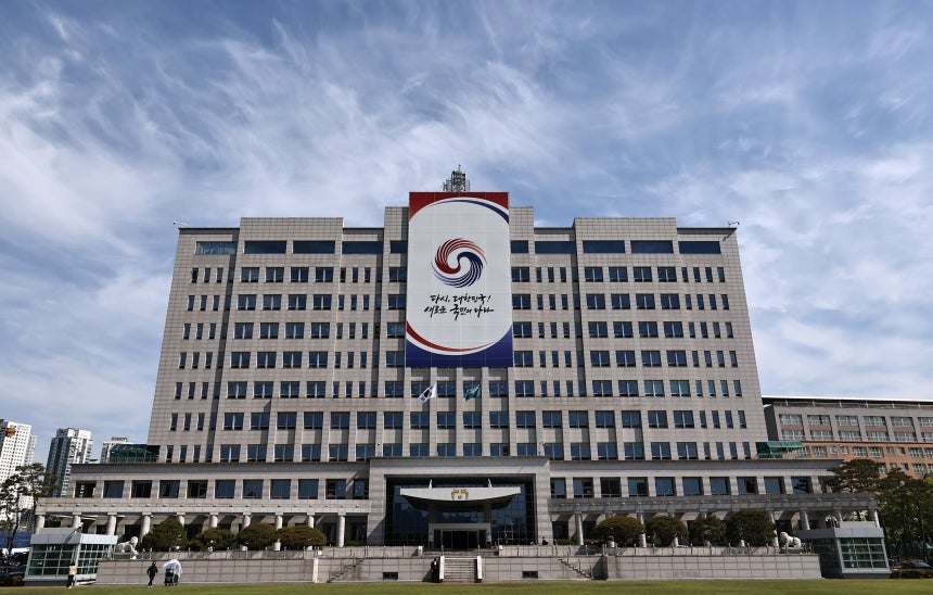 용산 대통령실 청와대 복귀에 국방부 이사비 238억 달라고