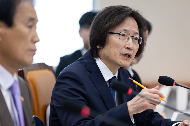 주병기 공정위원장 “금산분리 완화는 최후 카드..기업 재투자·금융 조달이 우선”