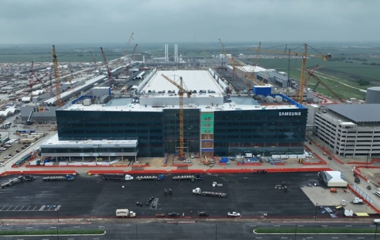 0003942688_001_20251123203418336.jpg?type=w800