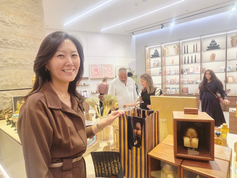 “투탕카멘 황금 마스크는 뒤통수가 더 예뻐”