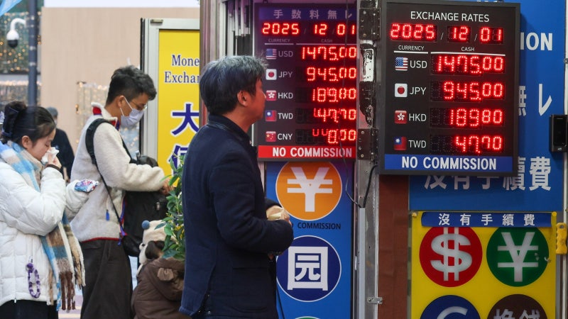 원화, 동·바트보다도 떨어져… 늘던 동남아 여행 줄었다