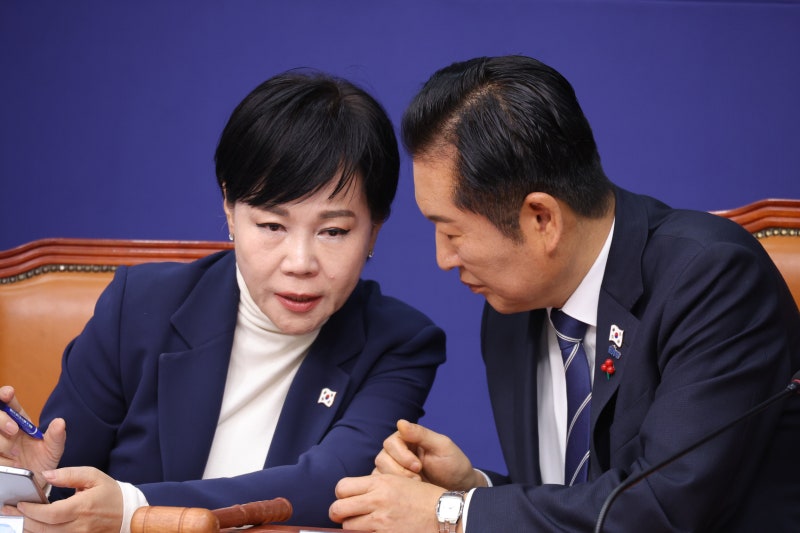 민주당의 ‘내란 정국 시즌2’… 내년 지방선거까지 끌고 간다