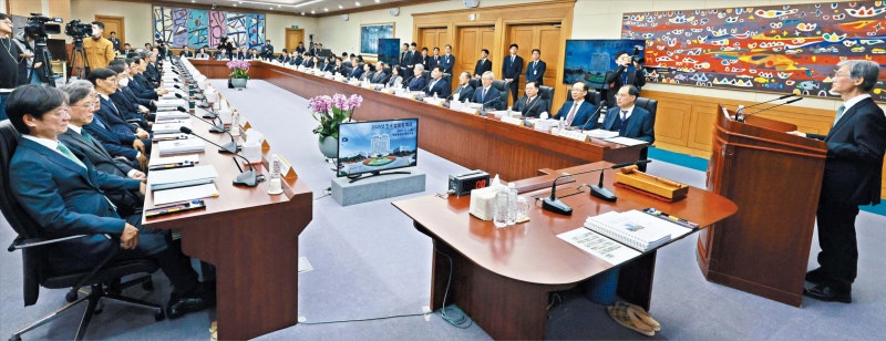 “결국 권력이 사법부 장악… 재판 결과를 좌우하겠다는 것”