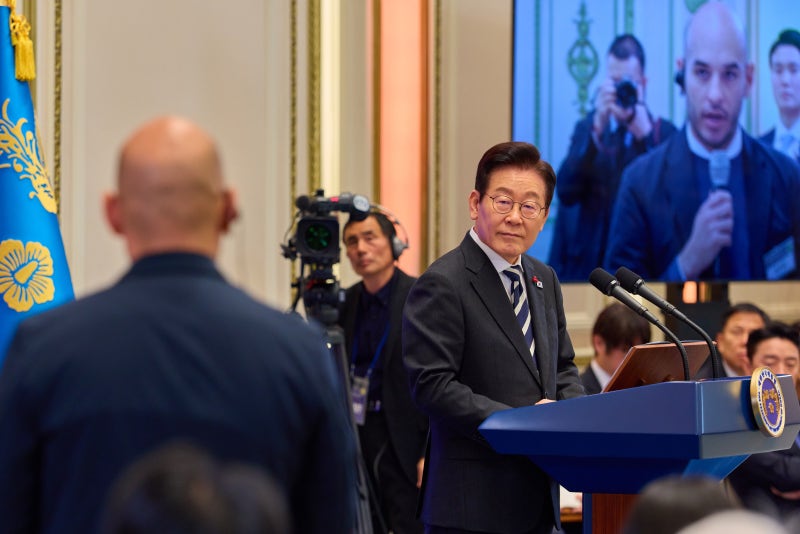 [데스크에서] 北 억류 국민 망각, 정상 국가 맞나