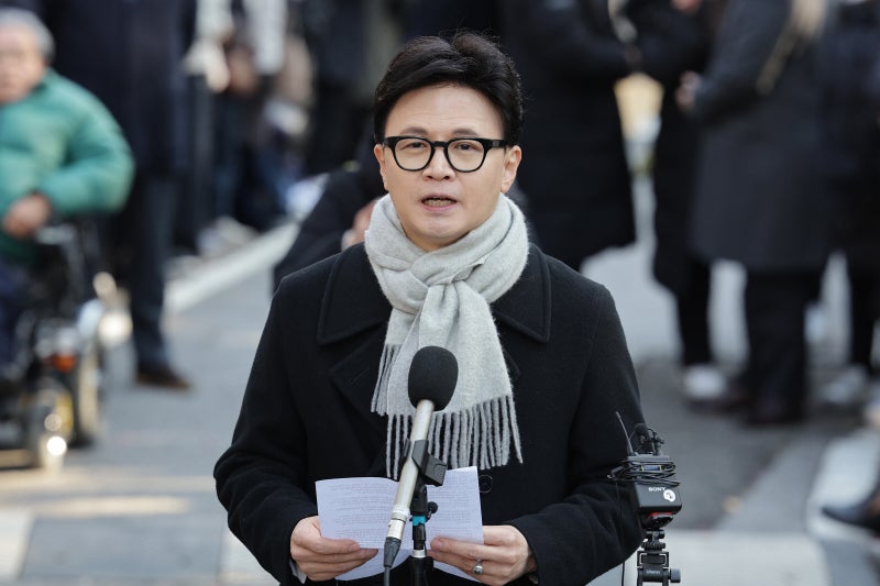 李대통령 겨냥한 한동훈 “<b>통일교게이트</b>, 입틀막 협박”