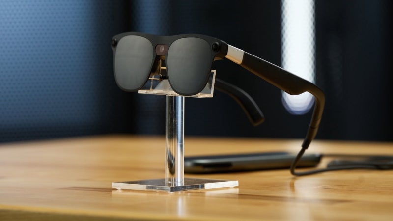 10여년 만 스마트 안경 재도전하는 구글