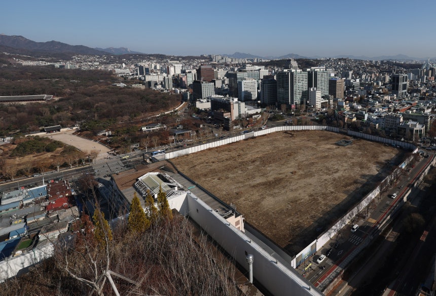 12일 서울 종묘와 세운4구역./연합뉴스