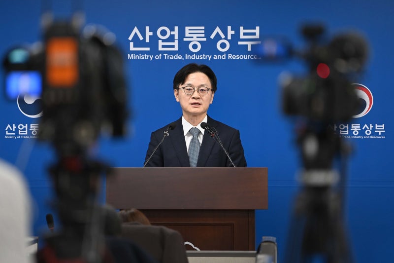 김정관 산업장관 “고려아연 美 제련소 설립, 韓 공급망에도 도움”