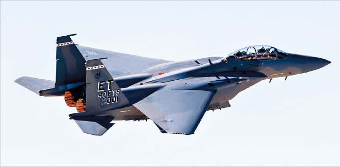 한화시스템, 보잉 F-15에 항공 전자 장비 공급… 美시장 첫 수출