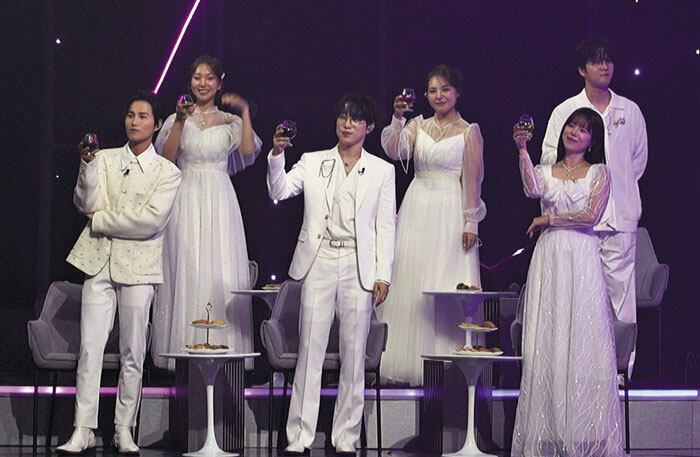 [TV조선] 미스&미스터의 ‘흑백가수전’