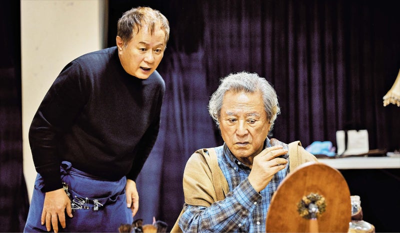 ‘리어왕’ 227번 맡아도 대사 잊는… 그게 연극이고 인생