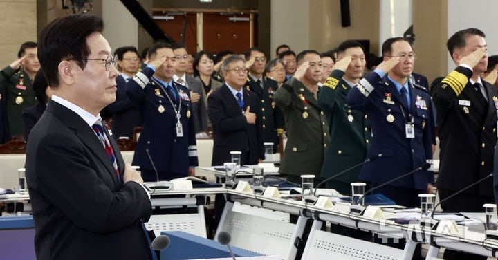 보훈부, 독립기념관장 업무보고 배제… 李는 “기분 나빠 안 왔나”