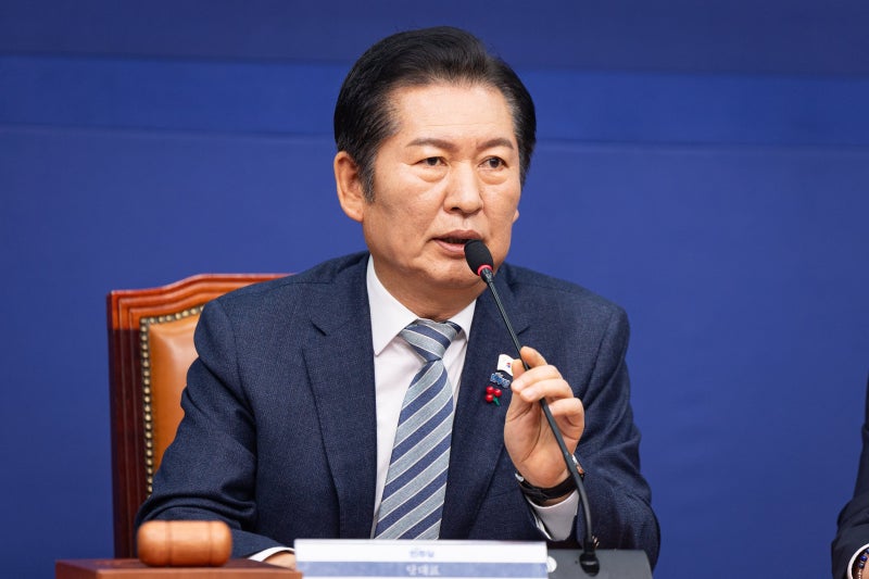 정청래, 대법원 내란<b>재판부</b> 예규에 “이제 와서 뭐 하는 짓인가”
